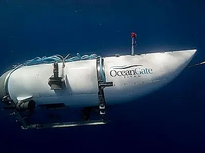 Passageiros do submarino morreram em 'catastrófica implosão', diz Guarda Costeira dos EUA