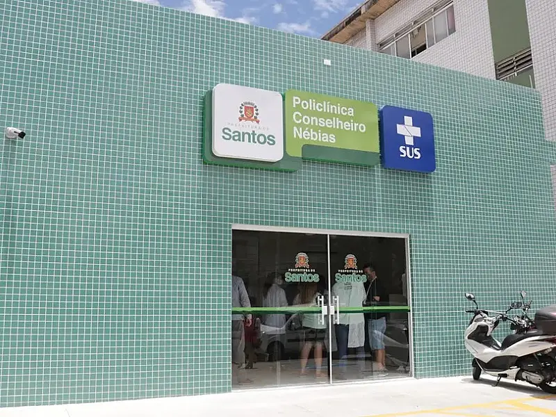 Sete policlínicas abrem para vacinação neste sábado em Santos, confira