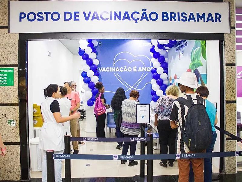 Posto de vacinação do Brisamar Shopping atenderá em horário diferente