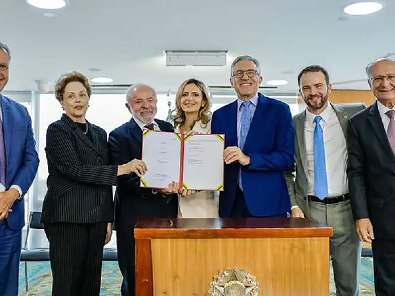 Lula anuncia rede de hospitais e serviços inteligentes do SUS