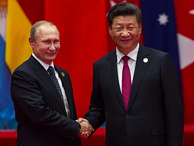 China defende Putin de acusações do Tribunal Penal antes de visita de Xi a Rússia