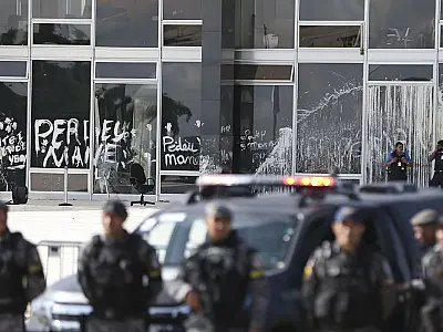 PF cumpre 32 mandados de prisão em investigação sobre atos golpistas