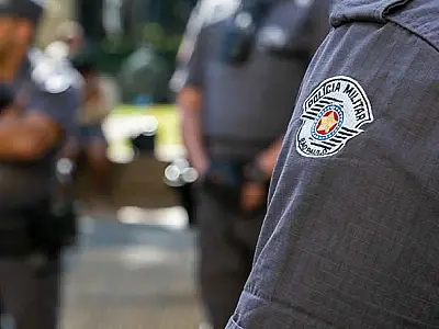 Quadrilha é presa pela PM com 25 toneladas de bacalhau