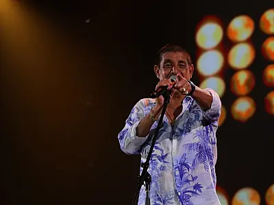 Morre Dona Neia, mãe de Zeca Pagodinho, aos 92 anos
