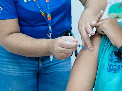 Bertioga promove multivacinação na UBSF Jd. Vicente de Carvalho neste sábado (30)
