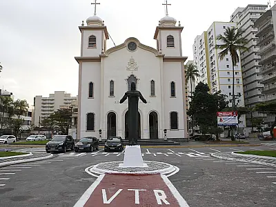 Matriz de Guarujá recebe Retiro Rebanhão de Carnaval