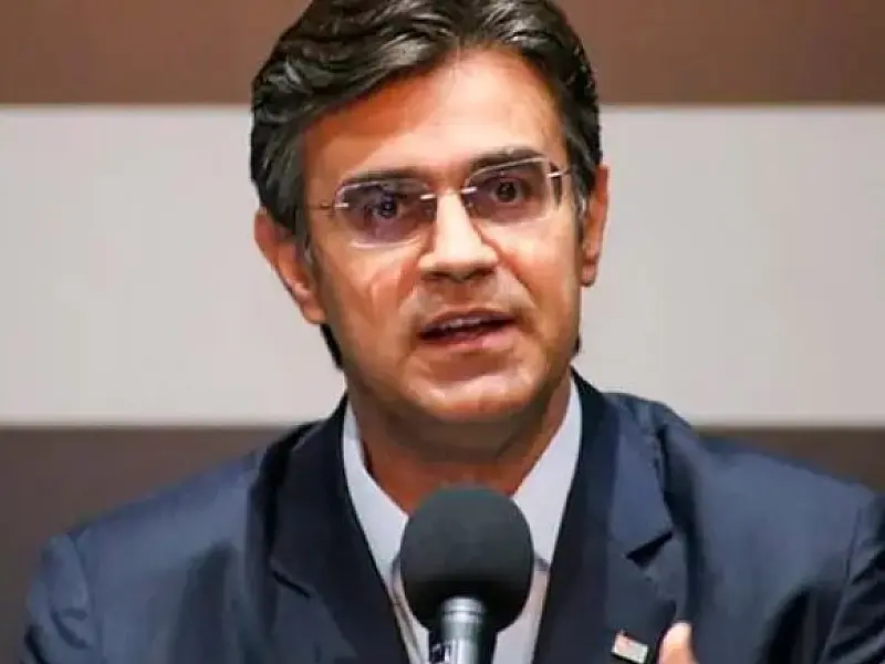 Vice de Doria, Rodrigo Garcia, diz que não será candidato se tucano ficar no cargo