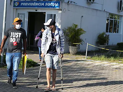 Governo amplia pente fino do INSS e abre caminho para auxílio sem perícia