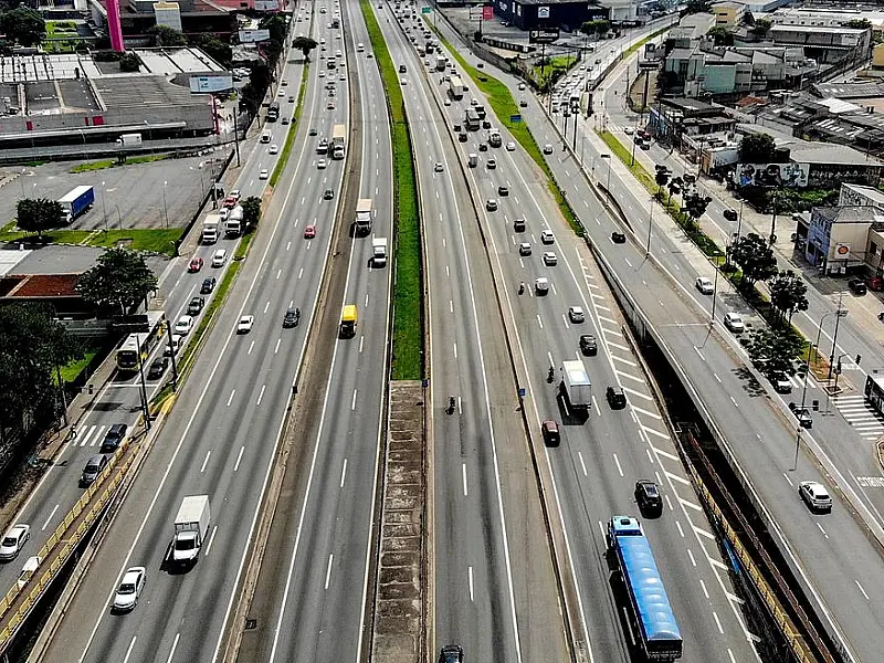 Grupo CCR assina novo contrato de concessão da Dutra e Rio-Santos