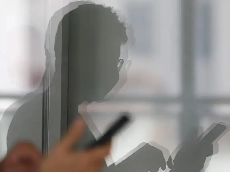 Compradores de celular com restrição criminal são notificados em SP