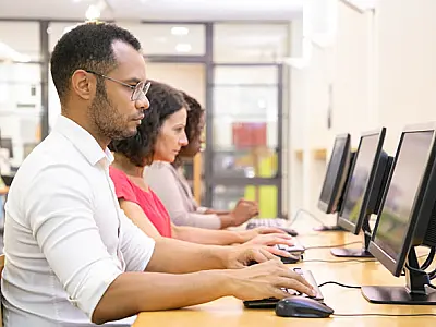 Qualifica SP - Novo Emprego oferece curso profissionalizante gratuito em Mongaguá