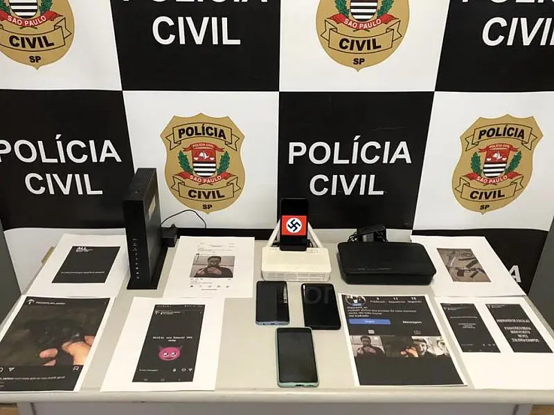 Polícia Civil cumpre mandados de busca e apreensão na residência de adolescentes