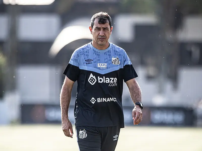 Tentando se aproximar da liderança, Santos visita o Botafogo-SP