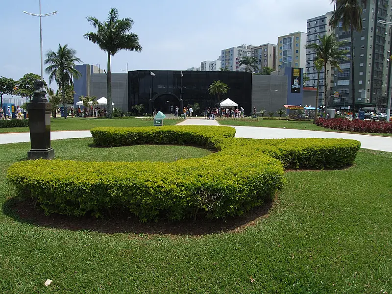 Feira em Santos expõe empreendedorismo, arte e cultura das mulheres negras