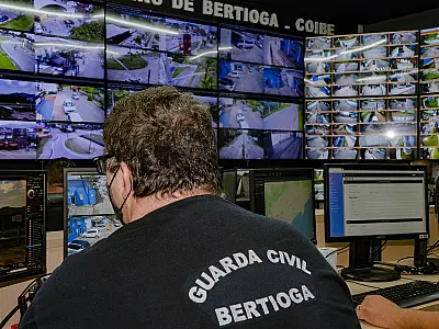 PM prende autores de roubo com auxílio de câmeras de segurança