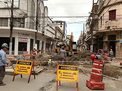 Trânsito no Centro de Santos terá novas alterações na segunda-feira para obras do VLT