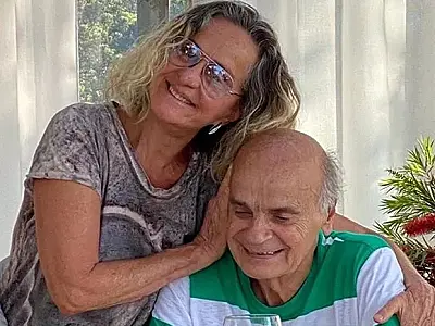 Quem é a esposa de Drauzio Varella, que foi professora de teatro do médico?