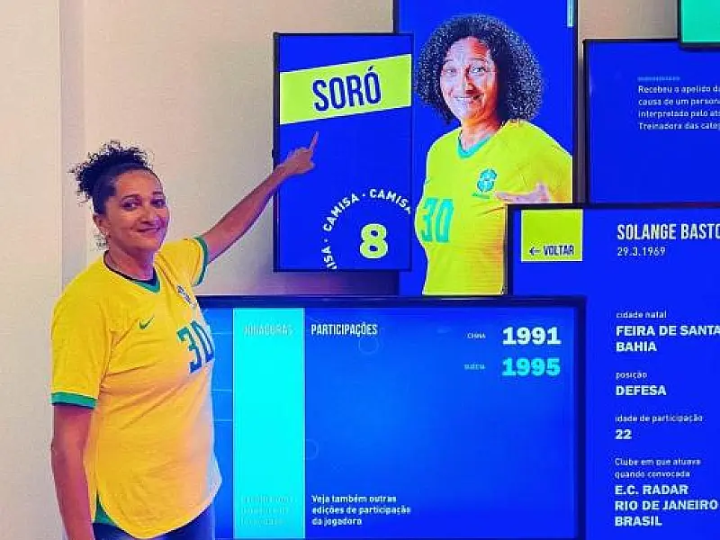 Exposição no Museu Pelé, em Santos, terá bate-papo com pioneira do futebol feminino no Brasil
