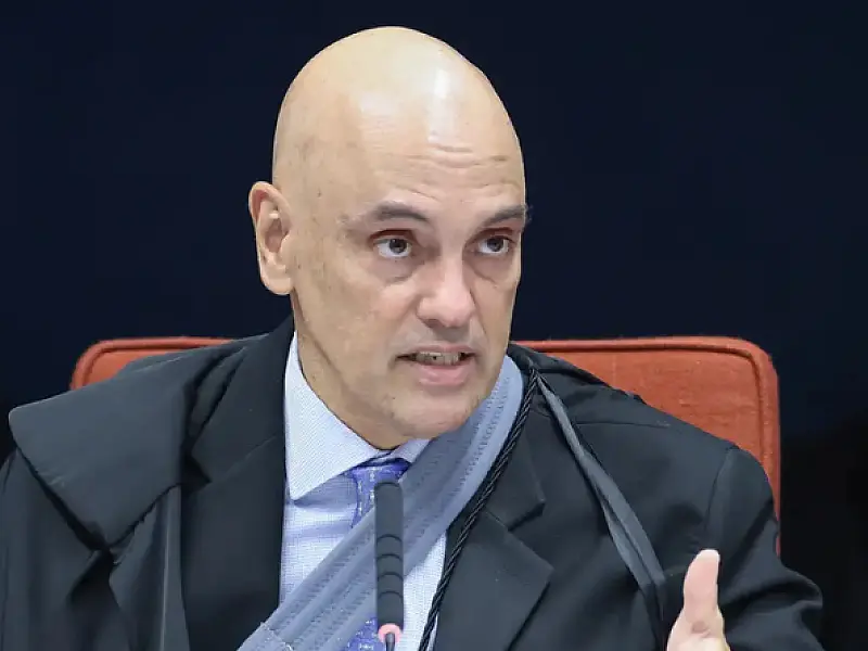 Defesa de Bolsonaro tem até hoje para entregar alegações finais ao STF