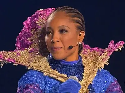 The Masked Singer: Negra Li é a 11ª desmascarada
