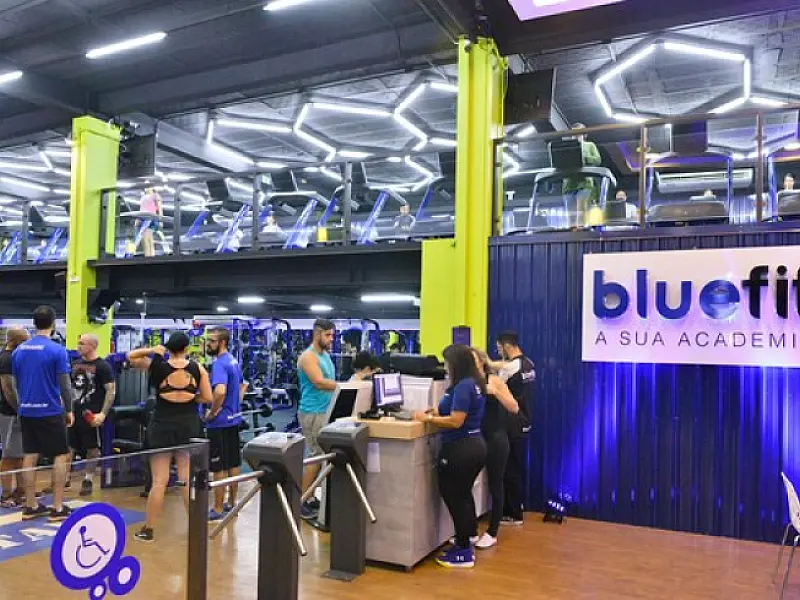 Fundo árabe paga R$ 464 mi para assumir controle da rede de academias Bluefit