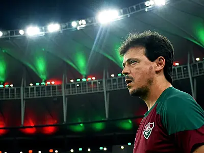 Sem privilégio, dupla do Flu espera chance de jogar na seleção de Diniz
