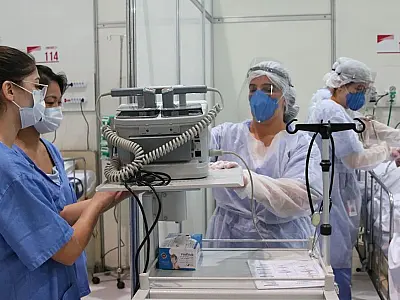 Rede de internação tem capacidade de atender novos casos de Covid