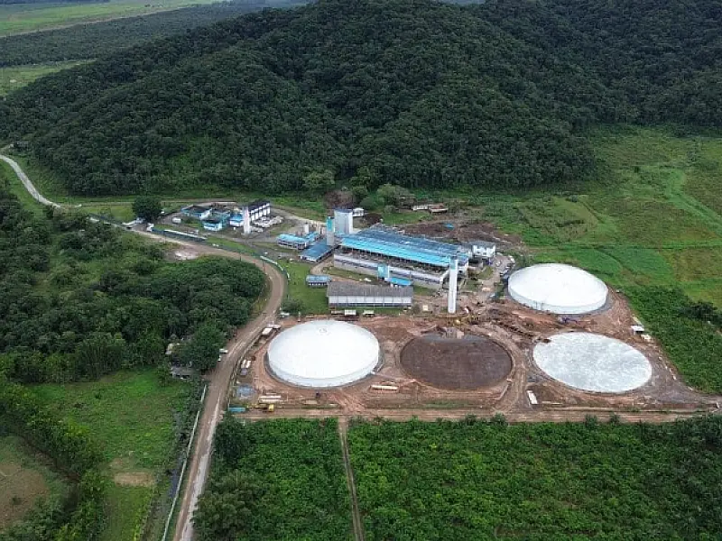 Novos reservatórios na Baixada Santista equivalem a uma frota de 6 mil caminhões-pipa cheios de água