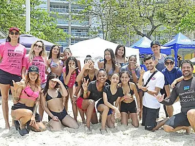 'Pioneiras do Surf' em homenagem às mulheres acontece neste sábado