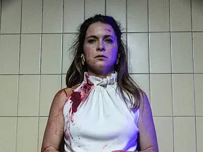 Crítica: 'Tempos de Barbárie' é cópia ruim do pior do cinemão americano