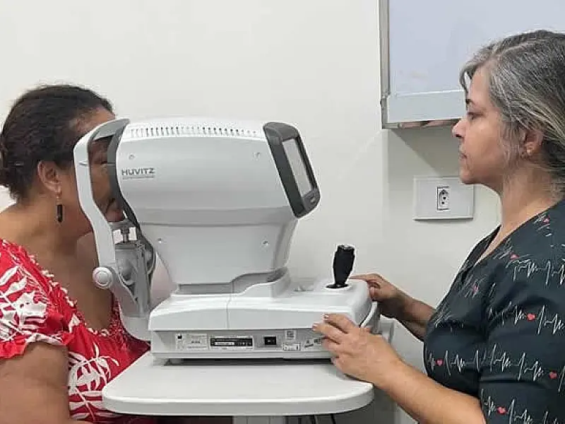 Mutirão em Santos avalia necessidade de óculos em pacientes