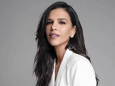 Mariana Rios é a nova apresentadora do Ilha Record