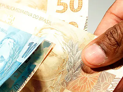 INSS começa a pagar primeira parcela do 13º para aposentados e pensionistas em uma semana