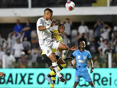 Santos só empata na Vila e técnico Fábio Carille é xingado pela torcida