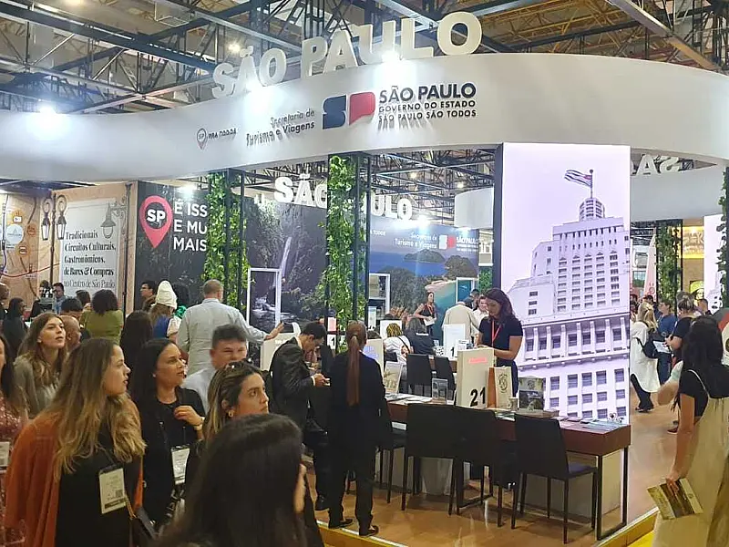 Santos divulga atrativos turísticos e economia criativa em feiras do setor