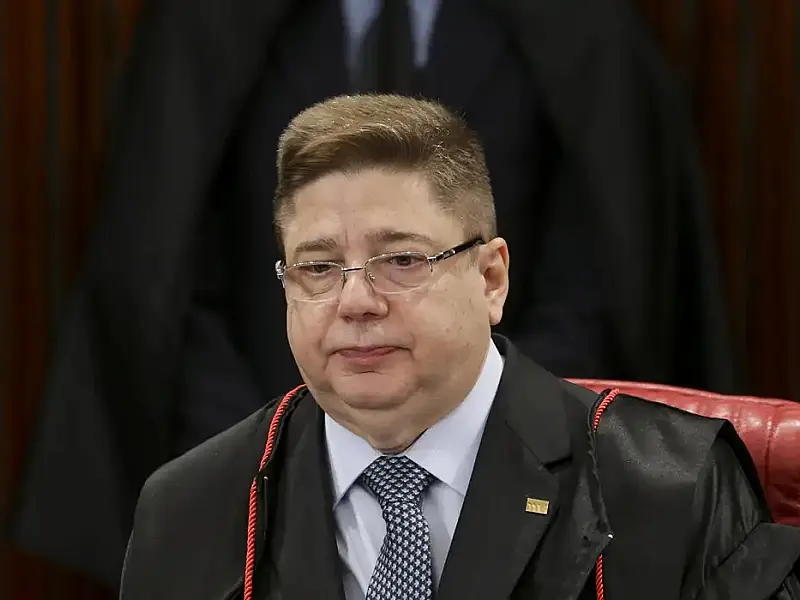TSE empossa novo relator de ações relacionadas às eleições de 2022
