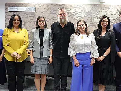 Novos passos para a regulamentação da licença-paternidade no Brasil: frente parlamentar é criada