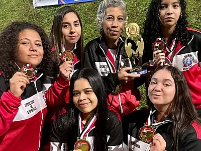 Xadrez feminino de Praia Grande ganha inédito ouro nos Jogos Regionais