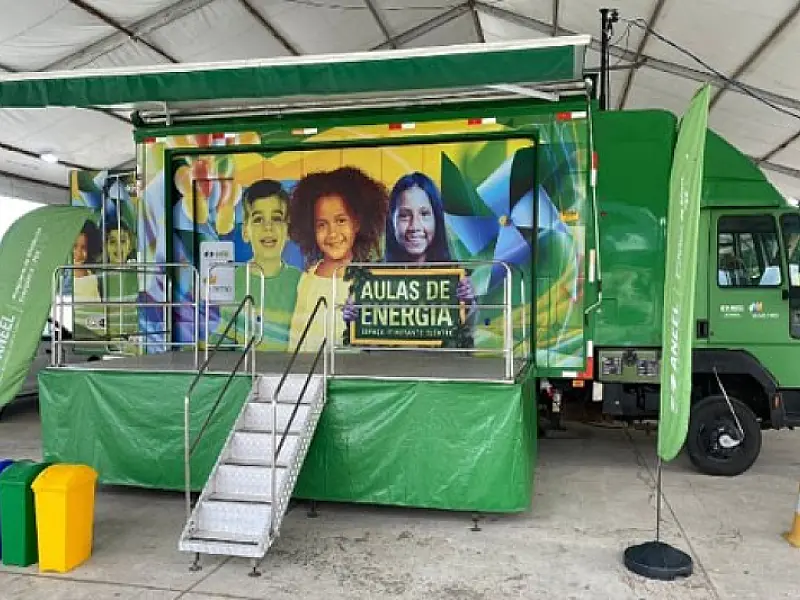 Gincana Verde: alunos destaques visitam carreta móvel da Elektro, em Praia Grande