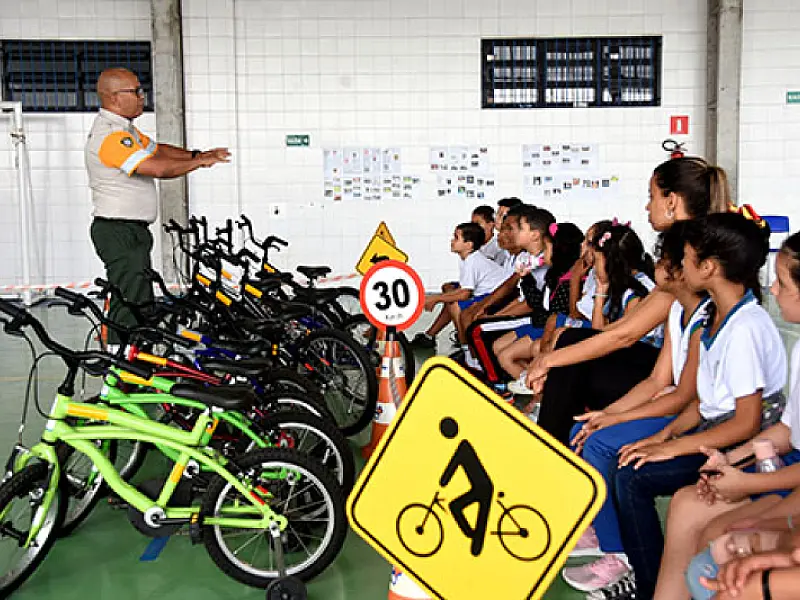Escola de Trânsito Móvel da Setran participa de evento do Sest Senat neste sábado
