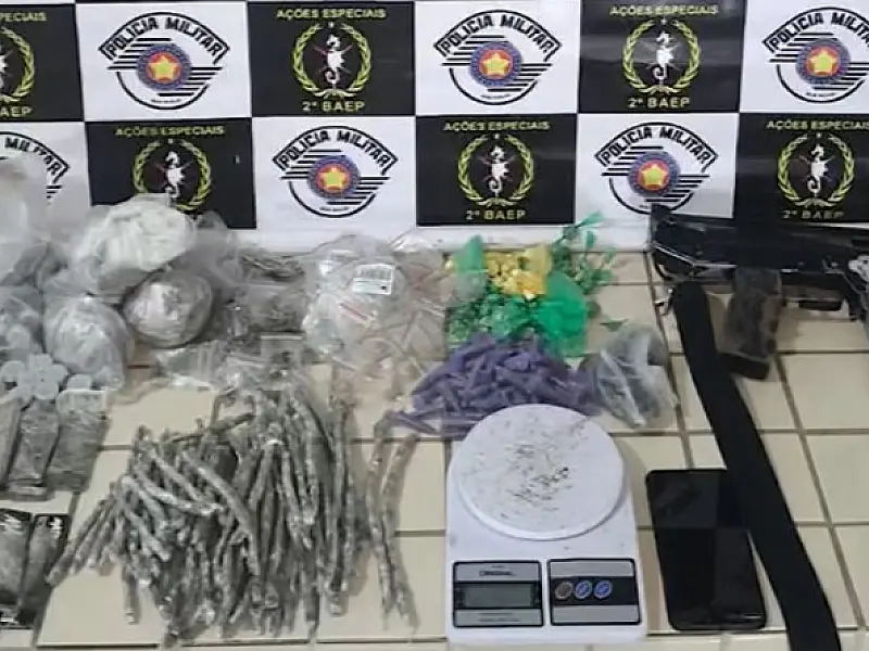 PM apreende submetralhadora e prende homem na Baixada Santista
