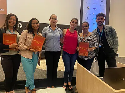 Escola de Idiomas oferece aula demonstrativa para Empresas da Baixada Santista