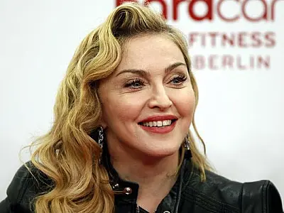 Show de Madonna na véspera do Concurso Nacional Unificado vira dilema para fãs