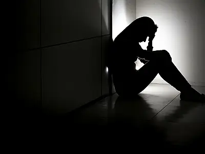 Mulheres, pessoas trans e desempregados têm saúde mental mais abalada