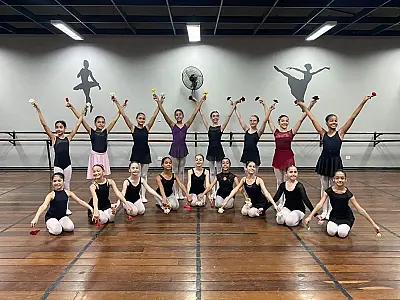 Escola de Bailado Municipal de Santos apresenta espetáculo de fim de ano