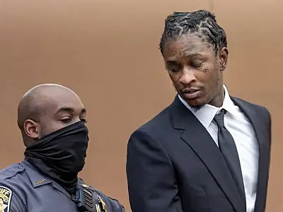 Rapper é acusado de participar de entrega de drogas dentro de tribunal