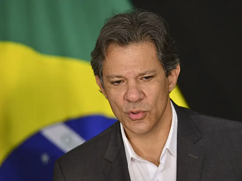 "É uma vergonha o que está acontecendo no Carf", diz Haddad