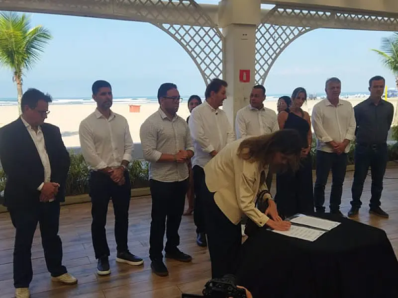 São Vicente firma compromisso regional para agilizar o licenciamento ambiental