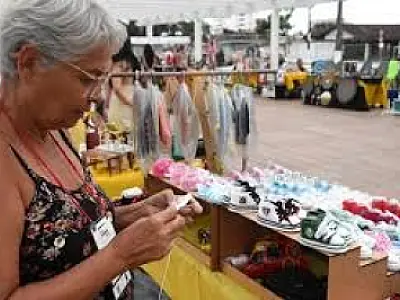 PG destaca o Dia dos Pais na Feira de Artesanato Itinerante