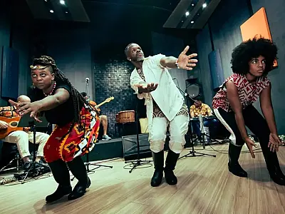 Agenda: Gumboot Dance Brasil apresenta o espetáculo "Yebo" no Sesc Registro